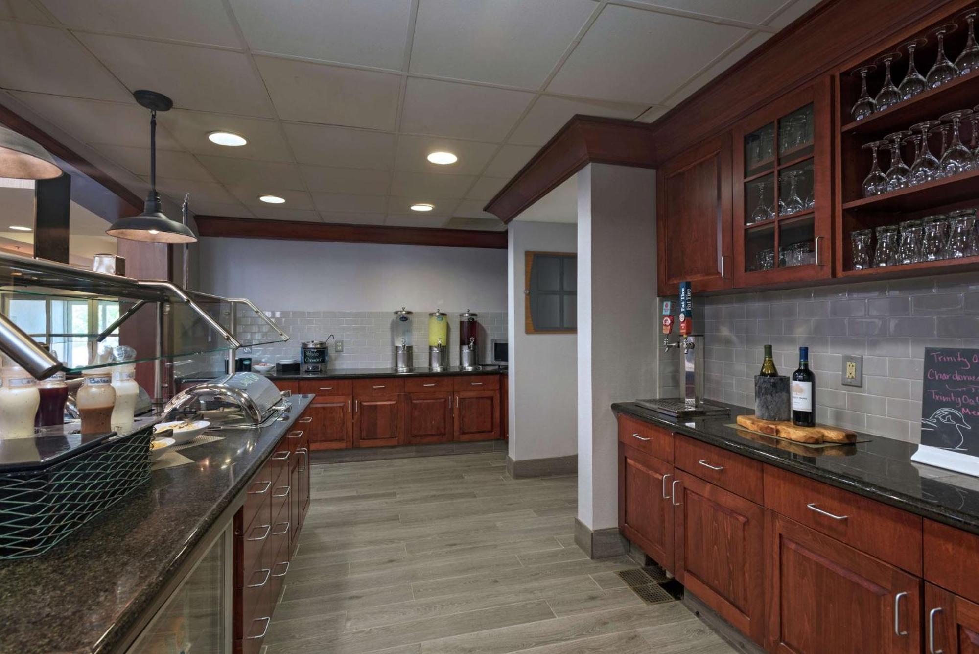 Homewood Suites By Hilton Fort Collins Exteriér fotografie